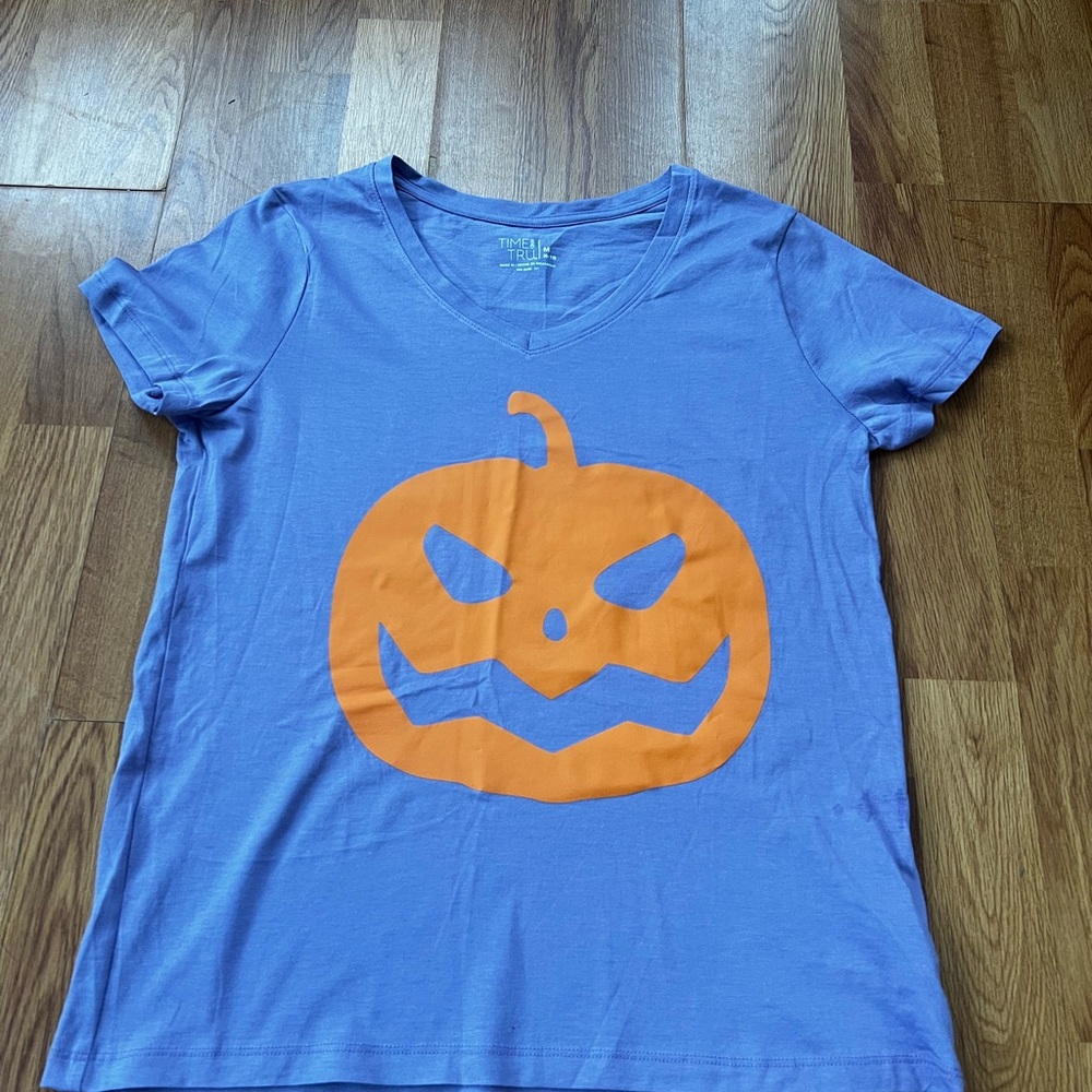 Time and Tru Purple Tee with Orange Pumpkin